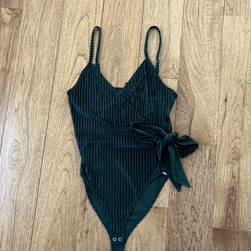 NWT emerald green knit bodysuit size small